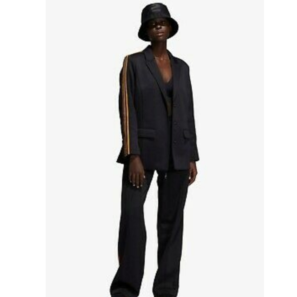 Ivy Park/Adidas Black Pack Suit Jacket - Picture 5 of 16